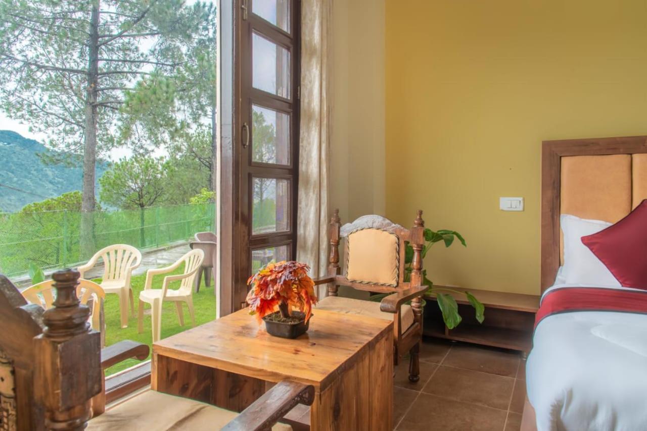 Host Jatin Kasauli Pine Villa 7Oi827O7O3 Exterior photo